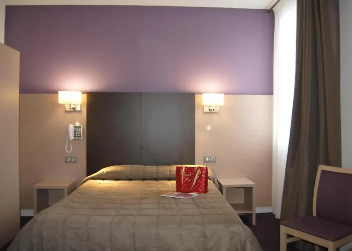 Hotel Roc De Massabielle