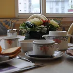 大鹏岩洞酒店