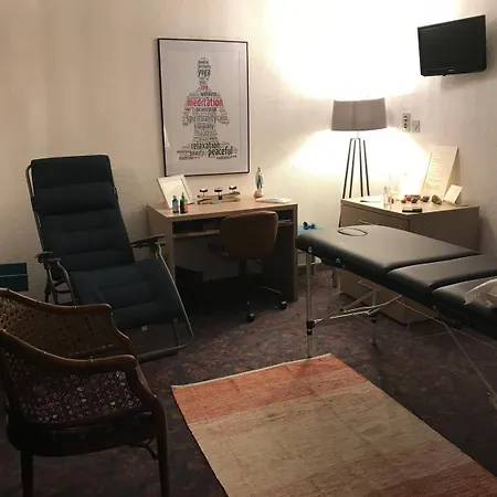 大鹏岩洞酒店 卢德