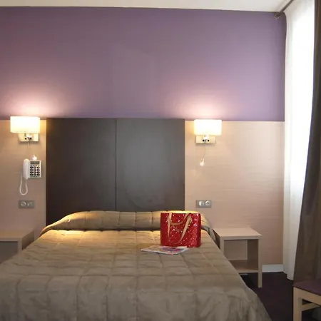 Hotell Roc De Massabielle