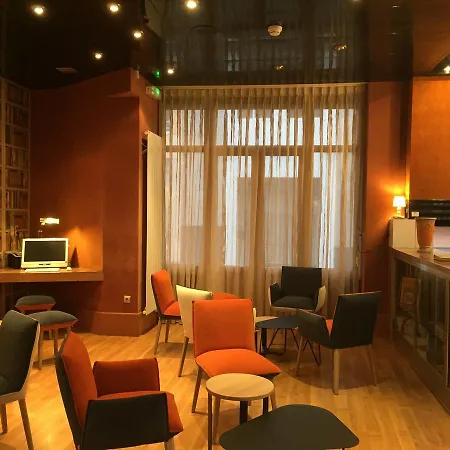 Hotell Roc De Massabielle Lourdes