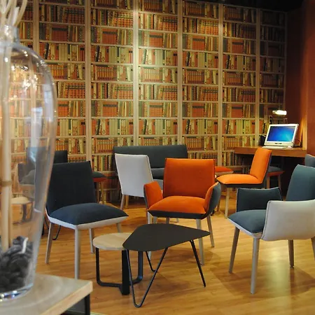 Roc De Massabielle Hotel Lourdes