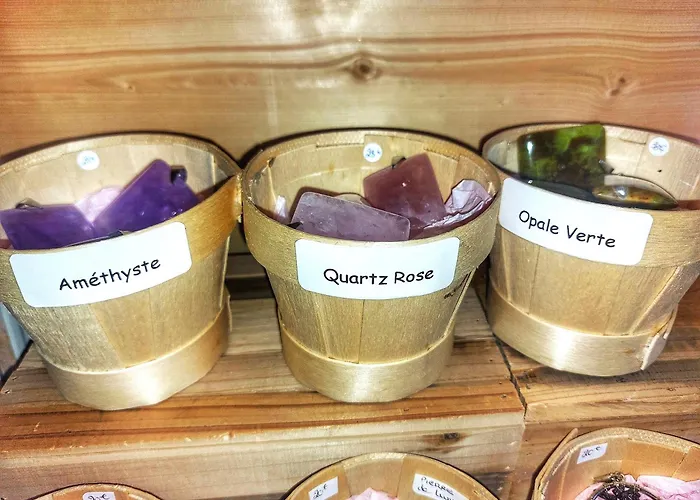 大鹏岩洞酒店 卢德