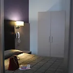 ホテル Roc De Massabielle
